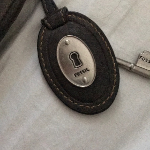 Purse - Picture 2 of 3